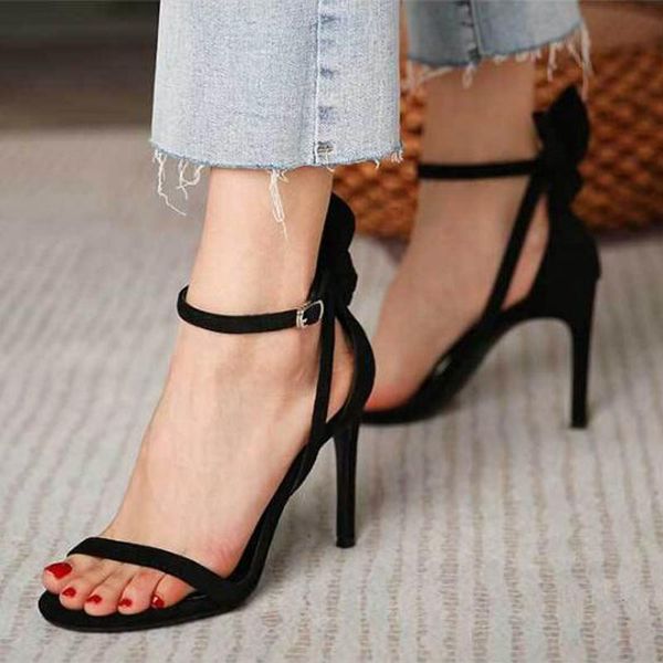 real leather black star shoes of the same style pumps 2021 super high-heeled night club sandals women heel height 8cm
real leather black star shoes of the same style pumps 2021 super high-heeled night club sandals women heel height 8cm