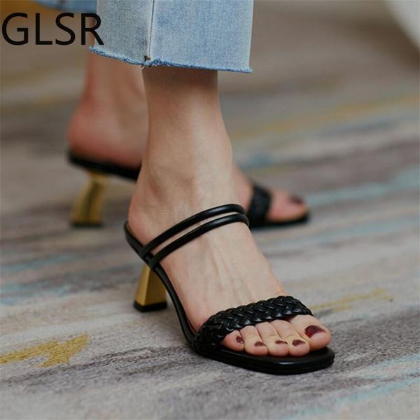 sandals 2021 women fashion square toe weave high heels shoes leather luxury designer ladies street beach slides, Black
sandals 2021 women fashion square toe weave high heels shoes leather luxury designer ladies street beach slides, Black