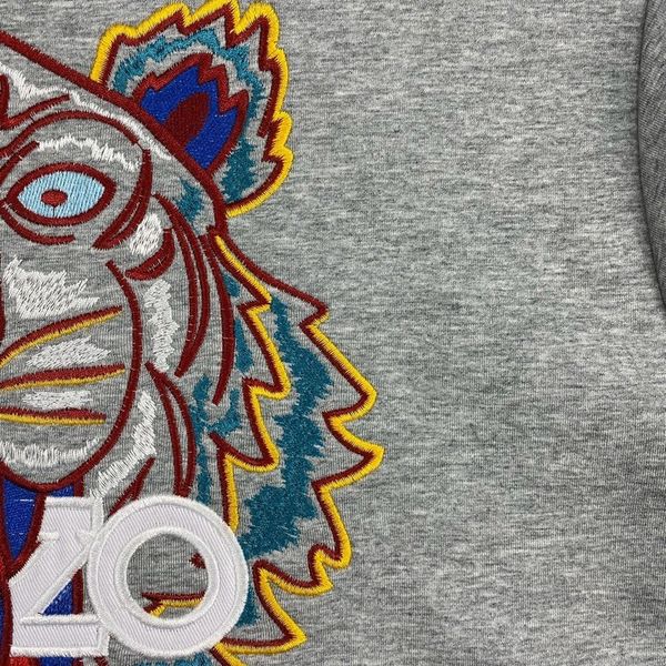 plush hooded classic 2021 tiger head chest 3d embroidery couple's sweater1, Black
plush hooded classic 2021 tiger head chest 3d embroidery couple's sweater1, Black