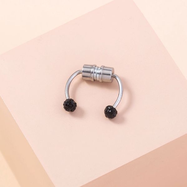 earrings 2021 new diamond inlaid stainless steel magnetic horseshoe false ring u-shaped puncture clip nose ornament, Silver
earrings 2021 new diamond inlaid stainless steel magnetic horseshoe false ring u-shaped puncture clip nose ornament, Silver