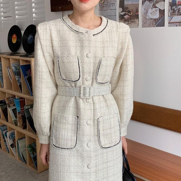 women's wool & blends retro elegant beaded pocket o-neck slimming mid-length coat single-breasted plaid belt winter women 2022 outerwea, Black
women's wool & blends retro elegant beaded pocket o-neck slimming mid-length coat single-breasted plaid belt winter women 2022 outerwea, Black