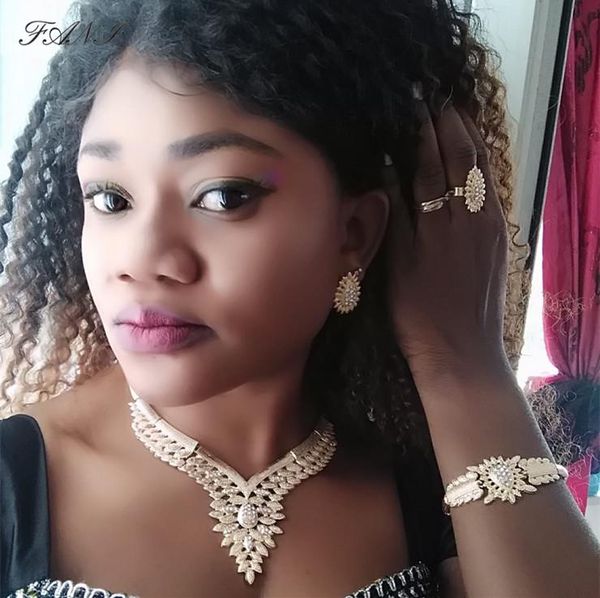 earrings & necklace fani 2021 exquisite dubai jewelry set wholesale gold colorful nigerian wedding woman accessories, Silver
earrings & necklace fani 2021 exquisite dubai jewelry set wholesale gold colorful nigerian wedding woman accessories, Silver