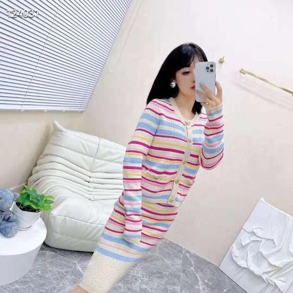women's blouses & shirts w0929 fashion 2021 runway luxury european design party style clothing, White
women's blouses & shirts w0929 fashion 2021 runway luxury european design party style clothing, White