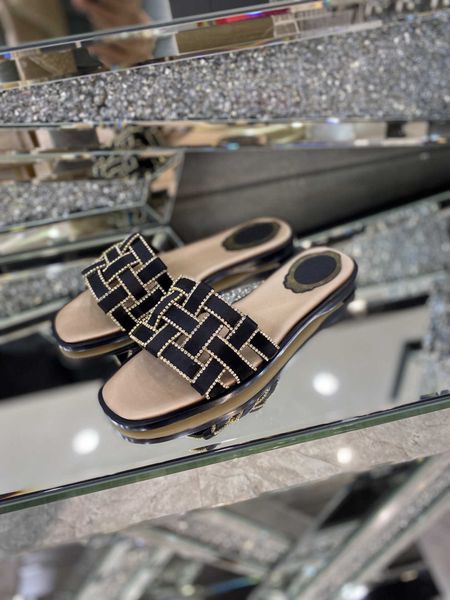 factory crystal shoes, rhinestone braided with open toe flat low heel sandals, new women's sandals in spring 2021 zlh, Black
factory crystal shoes, rhinestone braided with open toe flat low heel sandals, new women's sandals in spring 2021 zlh, Black