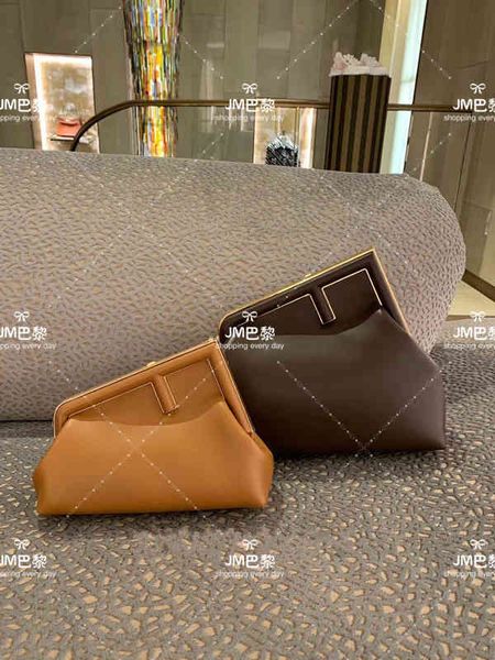 luxury handbags and storage with box fend new first medium hand milk tea caramel black brown gulinaza same one shoulder
luxury handbags and storage with box fend new first medium hand milk tea caramel black brown gulinaza same one shoulder