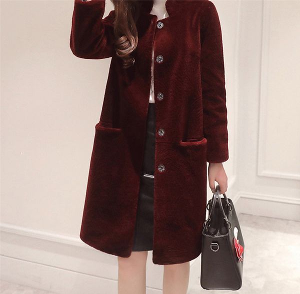 2021 new faux coat women winter lamb furs jackets fashion stand collar coats pink fur jacket female thick warm overcoat wxf46 23lj, Black
2021 new faux coat women winter lamb furs jackets fashion stand collar coats pink fur jacket female thick warm overcoat wxf46 23lj, Black