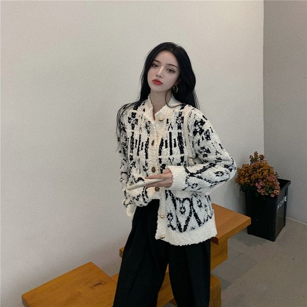 2021 new autumn loose jacquard color matching knitted jacket open stitch long-sleeved single-breasted fashion sweater jyuv, White;black
2021 new autumn loose jacquard color matching knitted jacket open stitch long-sleeved single-breasted fashion sweater jyuv, White;black