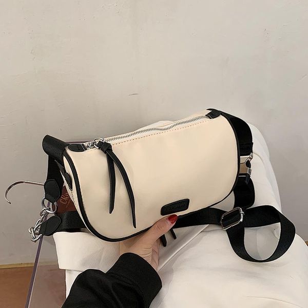shoulder bags lady's small handbag 2021 chains bag casual all-match female trendy women cross body oxford cloth
shoulder bags lady's small handbag 2021 chains bag casual all-match female trendy women cross body oxford cloth