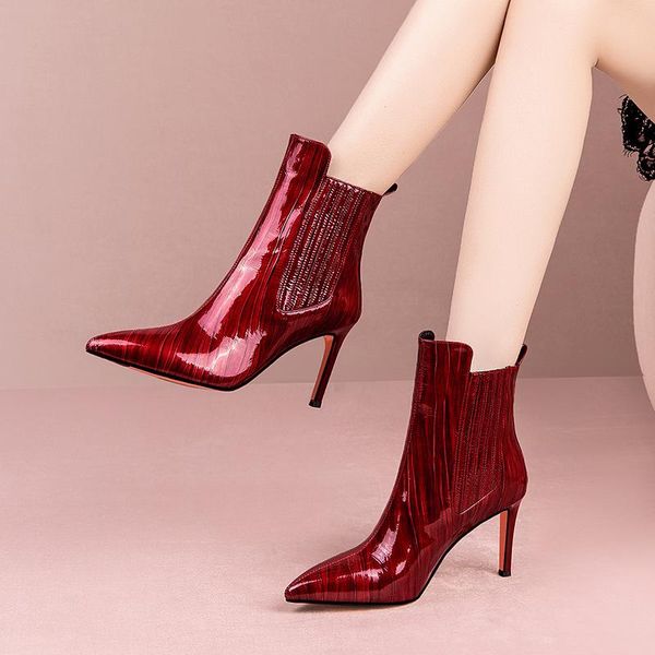 boots 2021 spring fashion women short leather high heel elastic band party catwalk boots34-39, Black
boots 2021 spring fashion women short leather high heel elastic band party catwalk boots34-39, Black