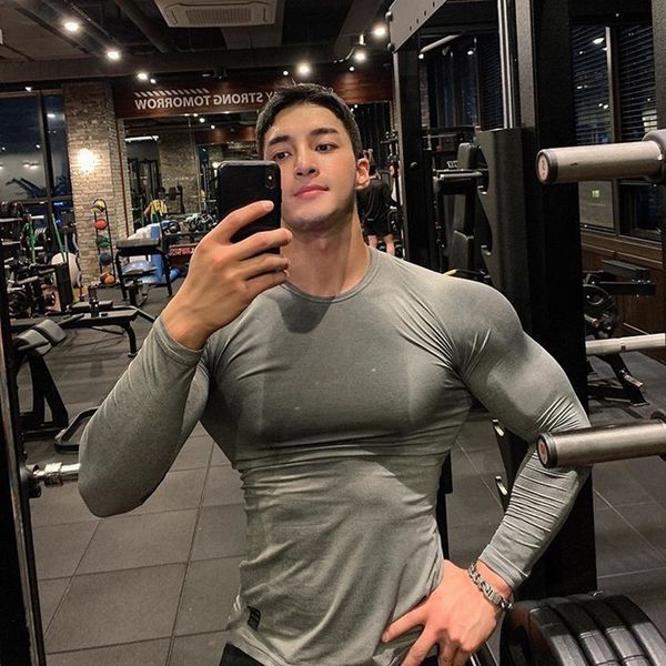2021 new men's elastic shirt long sleeve neck t-shirt for men lycra and cotton t-shirts man's clothes tshirt mark tees rh6u, White;black
2021 new men's elastic shirt long sleeve neck t-shirt for men lycra and cotton t-shirts man's clothes tshirt mark tees rh6u, White;black