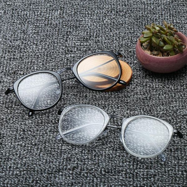 sunglasses 2021 high-quality flat glasses frame anti-blue japanese and korean retro framework, White;black
sunglasses 2021 high-quality flat glasses frame anti-blue japanese and korean retro framework, White;black