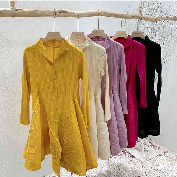 casual dresses pleated plus size women aesthetic clothes spring 2021 new style lantern turn-down collar a-line button cdgs, Black;gray
casual dresses pleated plus size women aesthetic clothes spring 2021 new style lantern turn-down collar a-line button cdgs, Black;gray