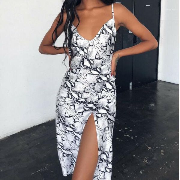 women's sleepwear bodycon v-neck sleeveless elegant dress evening party summer beach backless fashion casual loose sundres, Black;red
women's sleepwear bodycon v-neck sleeveless elegant dress evening party summer beach backless fashion casual loose sundres, Black;red