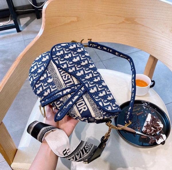 luxurys leather handbag business quality totes shoulder bag women messenger real designers fashion bags -d1450, Red;black
luxurys leather handbag business quality totes shoulder bag women messenger real designers fashion bags -d1450, Red;black