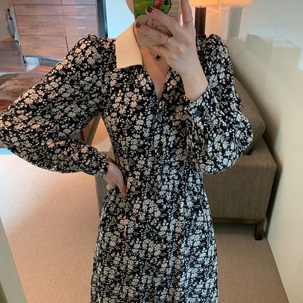 new 2021 elegant turn-neck floral printed flare sleeve a-line female chiffon vintage women midi vestidos g8sg, Black;gray
new 2021 elegant turn-neck floral printed flare sleeve a-line female chiffon vintage women midi vestidos g8sg, Black;gray