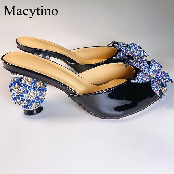 slippers ball heel ladies high flower decoration rhinestone strange heels fashion party, Black
slippers ball heel ladies high flower decoration rhinestone strange heels fashion party, Black