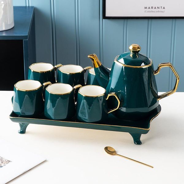 mugs delicate material, nordic luxury tea set, high temperature firing, european creative coffee cup and saucer set
mugs delicate material, nordic luxury tea set, high temperature firing, european creative coffee cup and saucer set