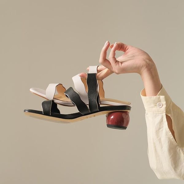 slippers genuine leather women shoes fashion casual summer outdoor narrow band flip-flops female soft size 34-40, Black
slippers genuine leather women shoes fashion casual summer outdoor narrow band flip-flops female soft size 34-40, Black
