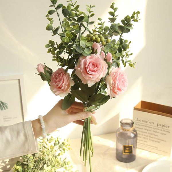 decorative flowers & wreaths silk wedding boquet holder wall artificial flower rose eucalyptus imitation for home decoration
decorative flowers & wreaths silk wedding boquet holder wall artificial flower rose eucalyptus imitation for home decoration