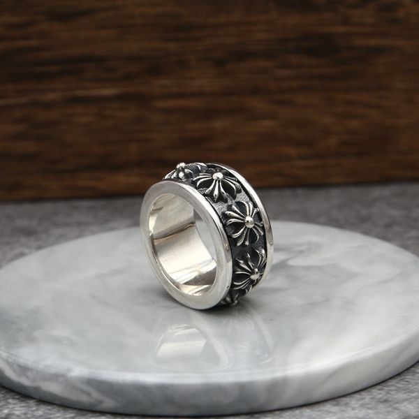 S925 sterling silver ring jewelry handmade Thai silver men's eternal cross army flower rotating to send gifts 2019
S925 sterling silver ring jewelry handmade Thai silver men's eternal cross army flower rotating to send gifts 2019