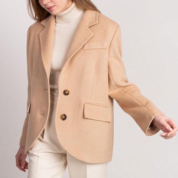 fashion notched long sleeve blazers women elegant spring single breasted jackets women office lady pockets solid suits ladies, White;black
fashion notched long sleeve blazers women elegant spring single breasted jackets women office lady pockets solid suits ladies, White;black