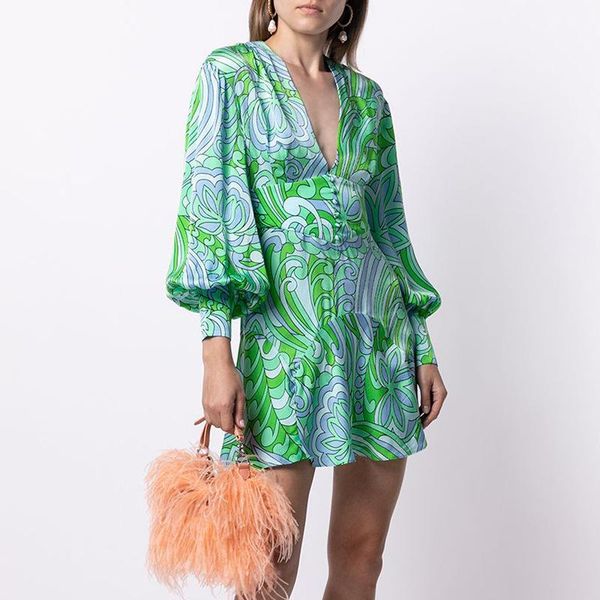 casual dresses 2021 summer women's dress deep v-neck temperament green printing lantern sleeve high waist a-line mini, Black;gray
casual dresses 2021 summer women's dress deep v-neck temperament green printing lantern sleeve high waist a-line mini, Black;gray