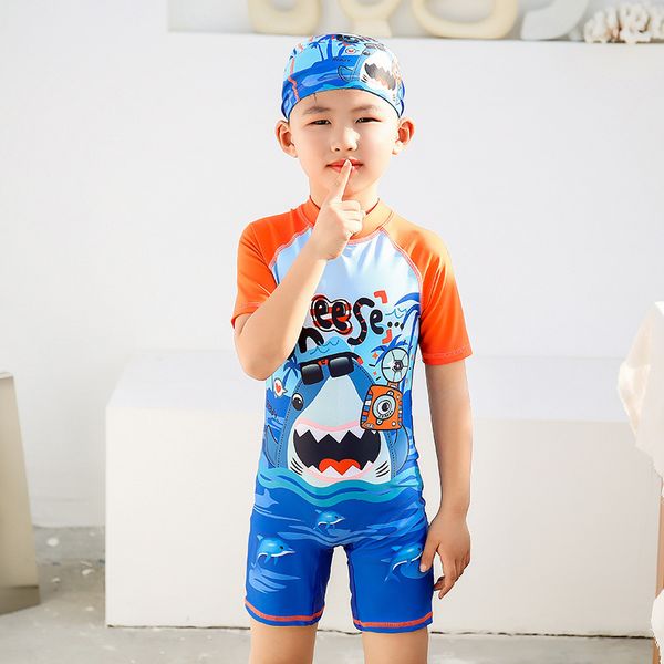 middle new large and children's small, one-piece shark sunscreen swimsuit suit, White;black
middle new large and children's small, one-piece shark sunscreen swimsuit suit, White;black