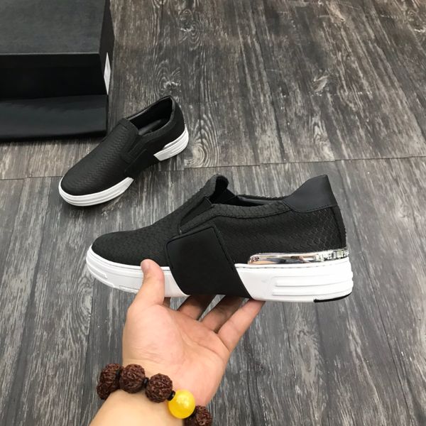 designer high-end fashion casual men's shoes, stitching color, multi-color optional, versatile, comfortable and wear-resistant, size 38, Black
designer high-end fashion casual men's shoes, stitching color, multi-color optional, versatile, comfortable and wear-resistant, size 38, Black