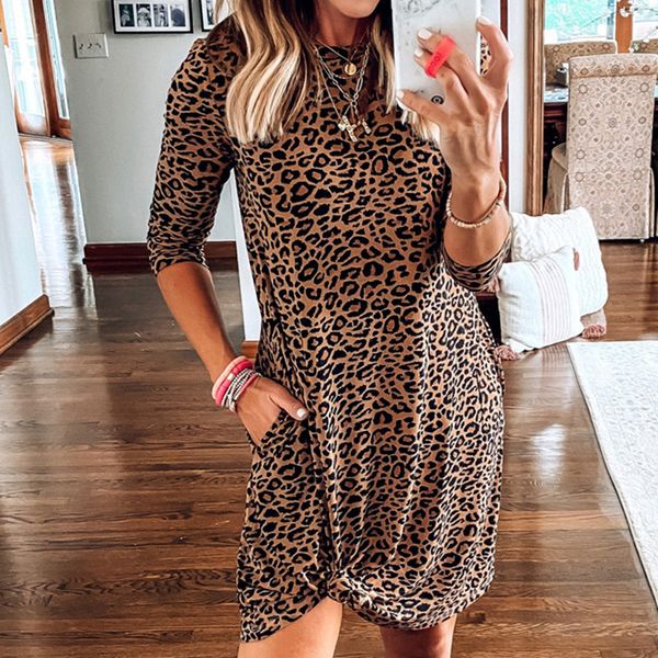 2021 new print three-quarter sleeve es women spring chic casual knee length elegant picnic party beach vestidos sxl4, Black;gray
2021 new print three-quarter sleeve es women spring chic casual knee length elegant picnic party beach vestidos sxl4, Black;gray