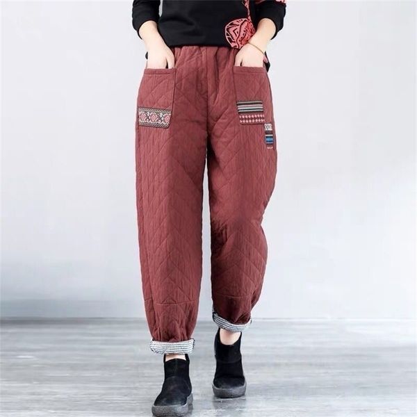 autumn winter new arts style women elastic waist harem pants quilted thicken warm casual pants loose vintage trousers s527 201113, Black;white
autumn winter new arts style women elastic waist harem pants quilted thicken warm casual pants loose vintage trousers s527 201113, Black;white