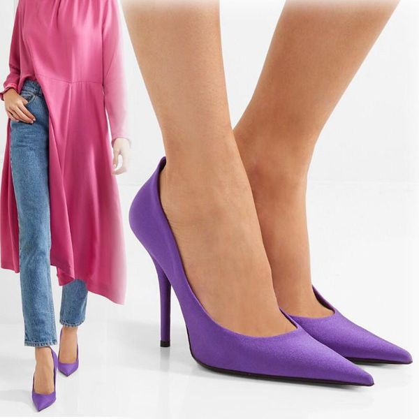 dress shoes show silk pumps lady large size .5cm heels fashion style stage catwalk wedding party women, Black
dress shoes show silk pumps lady large size .5cm heels fashion style stage catwalk wedding party women, Black