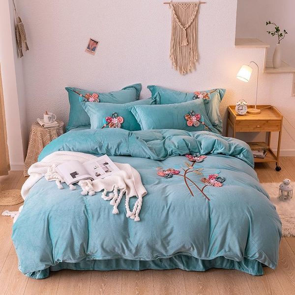 bedding sets luxury winter velvet flannel fleece handmade flowers embroidery set fitted cover duvet sheet bed pillowcases linen
bedding sets luxury winter velvet flannel fleece handmade flowers embroidery set fitted cover duvet sheet bed pillowcases linen
