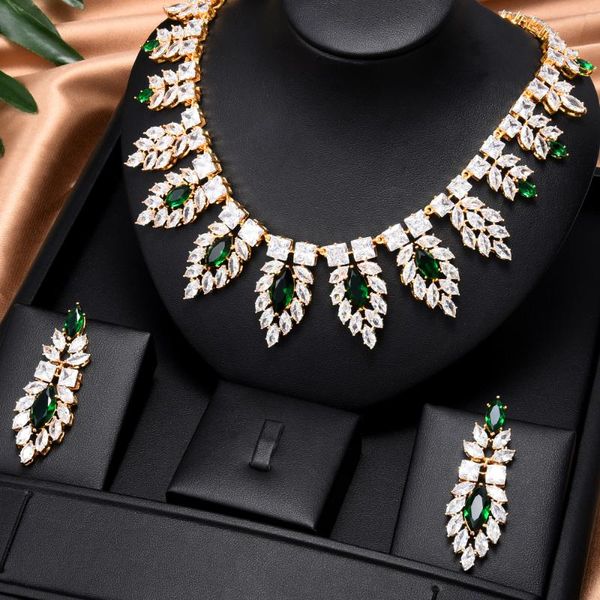earrings & necklace blachette dubai gorgeous trendy for noble luxury women bridal wedding party show jewelry sets high quality, Silver
earrings & necklace blachette dubai gorgeous trendy for noble luxury women bridal wedding party show jewelry sets high quality, Silver
