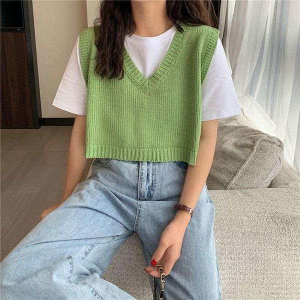 women's vests spring summer korean fashion solid color loose short all-match basic v-neck vest knitted sleeveless pullover female, Black;white
women's vests spring summer korean fashion solid color loose short all-match basic v-neck vest knitted sleeveless pullover female, Black;white