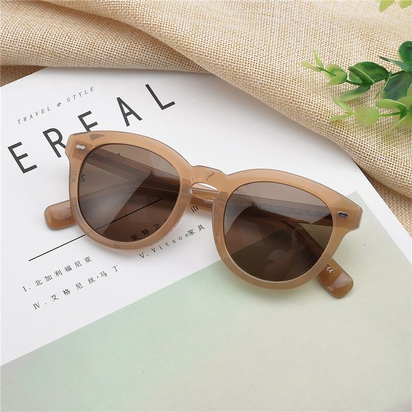 2021 new vintage polarized sunglasses men cary grant classical retro brand designer ov5413 outdoor round acetate sun glasses women apaa, White;black
2021 new vintage polarized sunglasses men cary grant classical retro brand designer ov5413 outdoor round acetate sun glasses women apaa, White;black