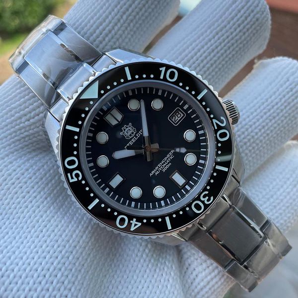 wristwatches steeldive dive watch mm300 nh35 luxury black men automatic mechanical sapphire glass ceramic bezel date c3 luminous 30bar, Slivery;brown
wristwatches steeldive dive watch mm300 nh35 luxury black men automatic mechanical sapphire glass ceramic bezel date c3 luminous 30bar, Slivery;brown