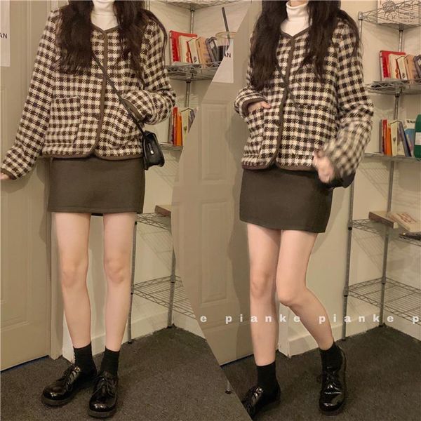 women's jackets fall women french fashion retro plaid jacket long sleeve elegant single breast short coat cardigan slim twee windbreake, Black;brown
women's jackets fall women french fashion retro plaid jacket long sleeve elegant single breast short coat cardigan slim twee windbreake, Black;brown