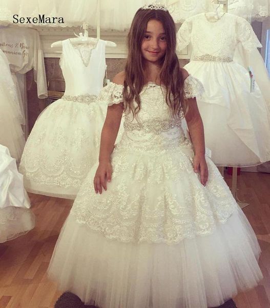 customized flower girl dresses off shoulder lace first communion dress for little kids birthday party gowns1, Red;yellow
customized flower girl dresses off shoulder lace first communion dress for little kids birthday party gowns1, Red;yellow