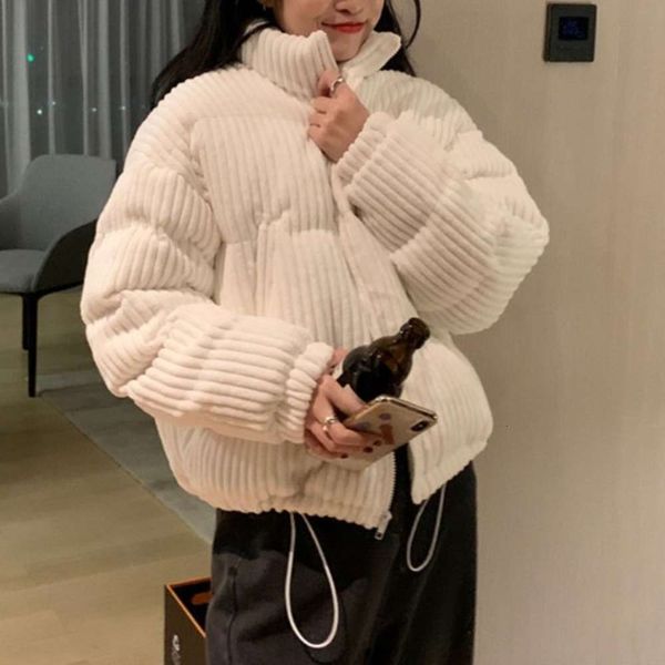 2021padded jacket women's autumn winter 2020 new korean loose casual thickened warm bread net red cotton clothing, Black
2021padded jacket women's autumn winter 2020 new korean loose casual thickened warm bread net red cotton clothing, Black