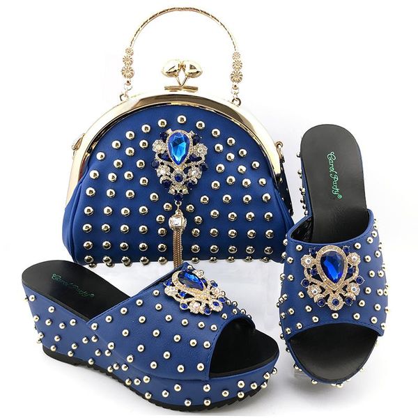 dress shoes fashion wedge heel women with handbags italian shining in rivets for wedding, Black
dress shoes fashion wedge heel women with handbags italian shining in rivets for wedding, Black