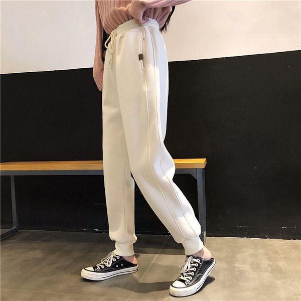 women's pants & capris 2021 women autumn winter solid color cashmere harem female loose thick warm high waist casual trousers q772, Black;white
women's pants & capris 2021 women autumn winter solid color cashmere harem female loose thick warm high waist casual trousers q772, Black;white