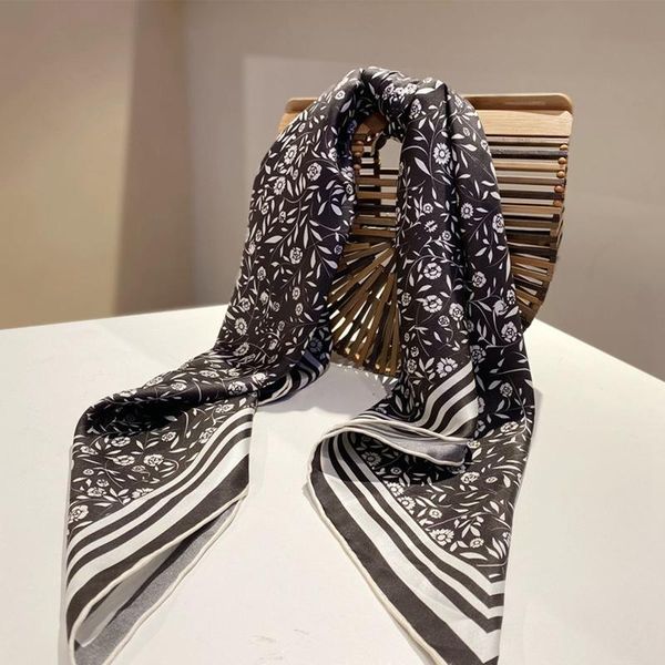 scarves floral print 100% silk scarf head hijab 2021 spring women elegant wraps shawl 88*88cm, Blue;gray
scarves floral print 100% silk scarf head hijab 2021 spring women elegant wraps shawl 88*88cm, Blue;gray