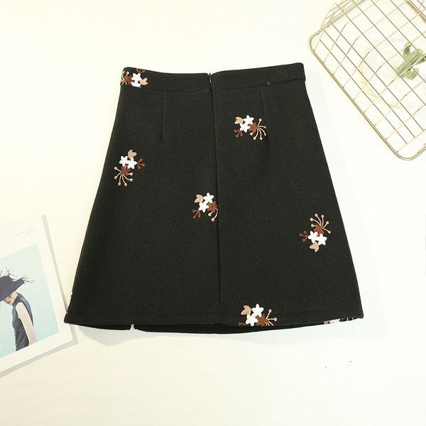 2021 high waist skirt women embroidery plus size flower print midi skirts new arrivals elegant saias causul autumn winter w4l4, Black
2021 high waist skirt women embroidery plus size flower print midi skirts new arrivals elegant saias causul autumn winter w4l4, Black