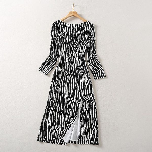 casual dresses est fashion 2021 runway women's back v bow long sleeve striped split mid-calf dress, Black;gray
casual dresses est fashion 2021 runway women's back v bow long sleeve striped split mid-calf dress, Black;gray