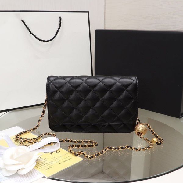 classic handbag luxurys designers bags channel women bags fashion handbags919 wallet on chain adjustable shoulder bag calfskin & gold -black
classic handbag luxurys designers bags channel women bags fashion handbags919 wallet on chain adjustable shoulder bag calfskin & gold -black