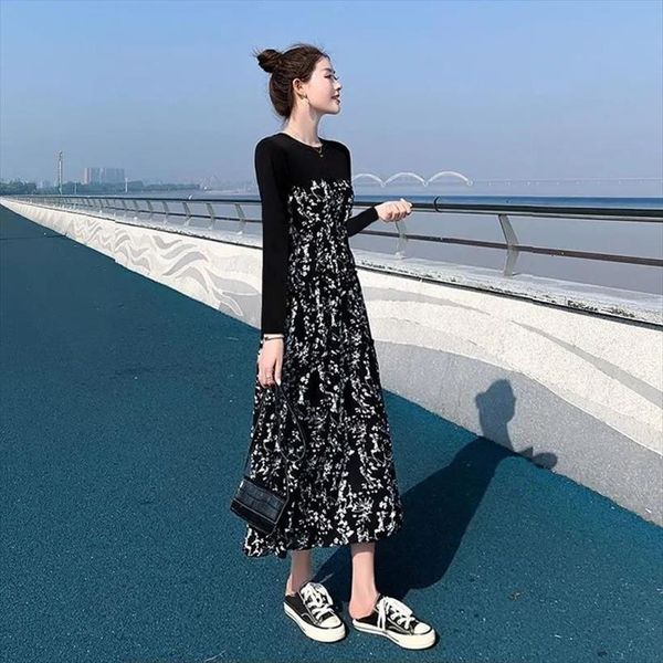 autumn long stitching floral women dresses high waist vestido de mujer femme robe, Black;gray
autumn long stitching floral women dresses high waist vestido de mujer femme robe, Black;gray