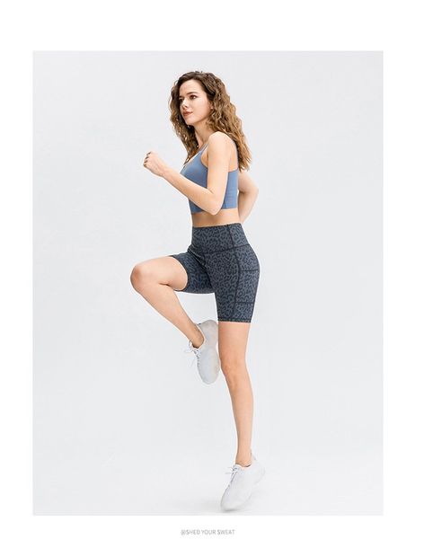 women's high waist workout yoga shorts with pockets, non see-through tummy control athletic running shorts workout athletic running gym, White;black
women's high waist workout yoga shorts with pockets, non see-through tummy control athletic running shorts workout athletic running gym, White;black