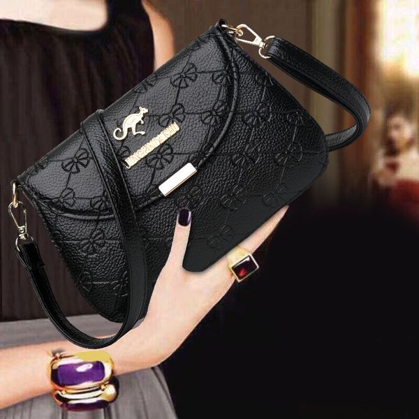 kangaroo soft leather 2021 autumn winter new single shoulder diagonal women's pu fashion trend middle-aged mother's bag
kangaroo soft leather 2021 autumn winter new single shoulder diagonal women's pu fashion trend middle-aged mother's bag