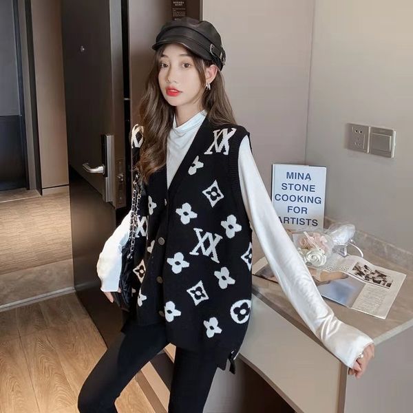 Fashion Letter Pattern Cardigan Vest For Women Spring Autumn Korean Style Sleeveless Cardigans Single Breasted Vest Coat Female, White
Fashion Letter Pattern Cardigan Vest For Women Spring Autumn Korean Style Sleeveless Cardigans Single Breasted Vest Coat Female, White