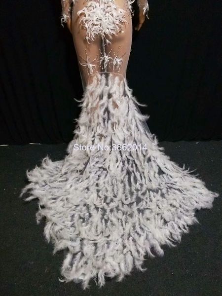 mesh see through rhinestones feather tail dress women luxurious evening prom celebrity birthday party dress floor-length, Black;red
mesh see through rhinestones feather tail dress women luxurious evening prom celebrity birthday party dress floor-length, Black;red